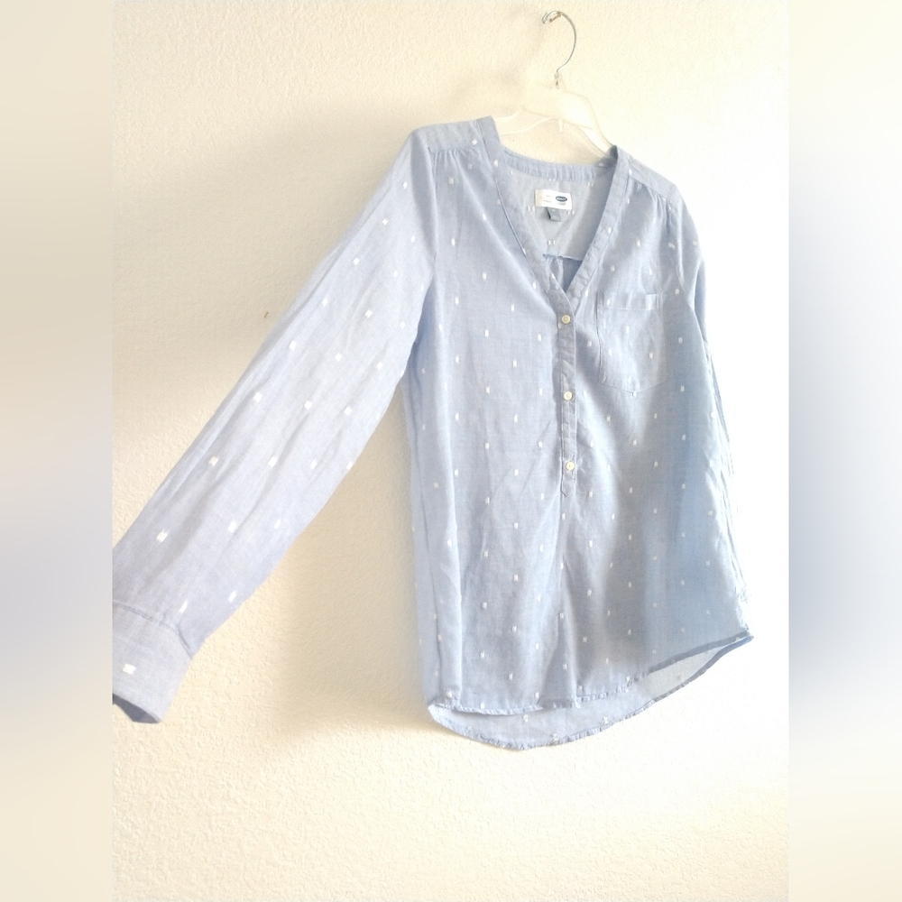 Old Navy Lightweight Summer Tunic Top Shirt Pale Blue Coastal Beach Medium - Picture 3 of 9